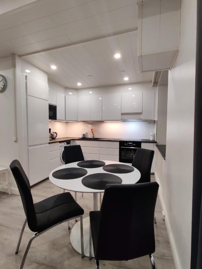 Alexi Apartments - Newly Renovated Apt In The Heart Of The City Near To Railway Station And Nokia Arena Tampere Exteriér fotografie