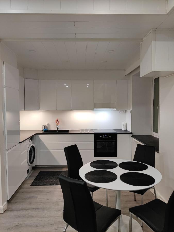 Alexi Apartments - Newly Renovated Apt In The Heart Of The City Near To Railway Station And Nokia Arena Tampere Exteriér fotografie